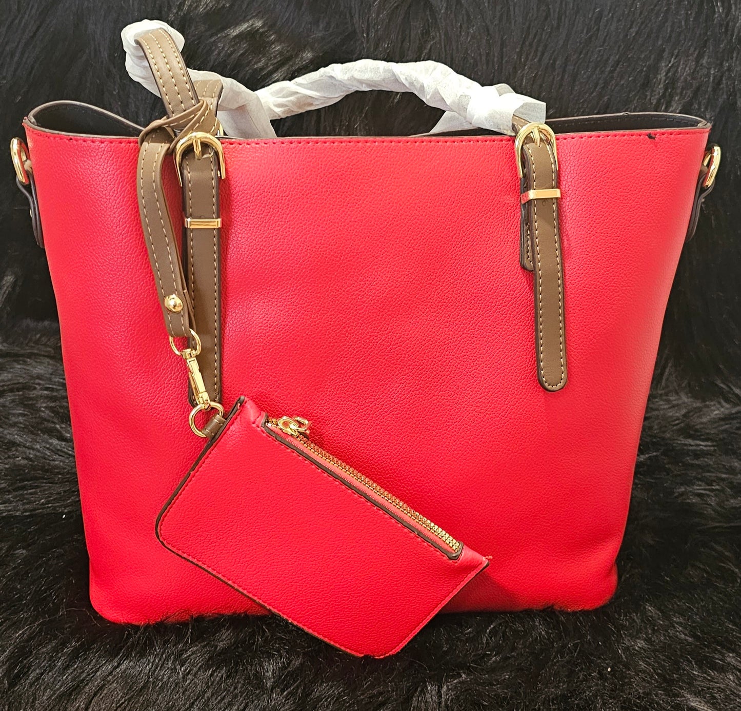 A#60 Queen Tote